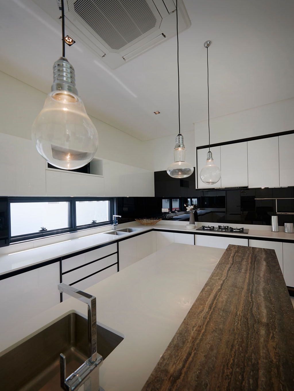 Damai 15A Interior - 15